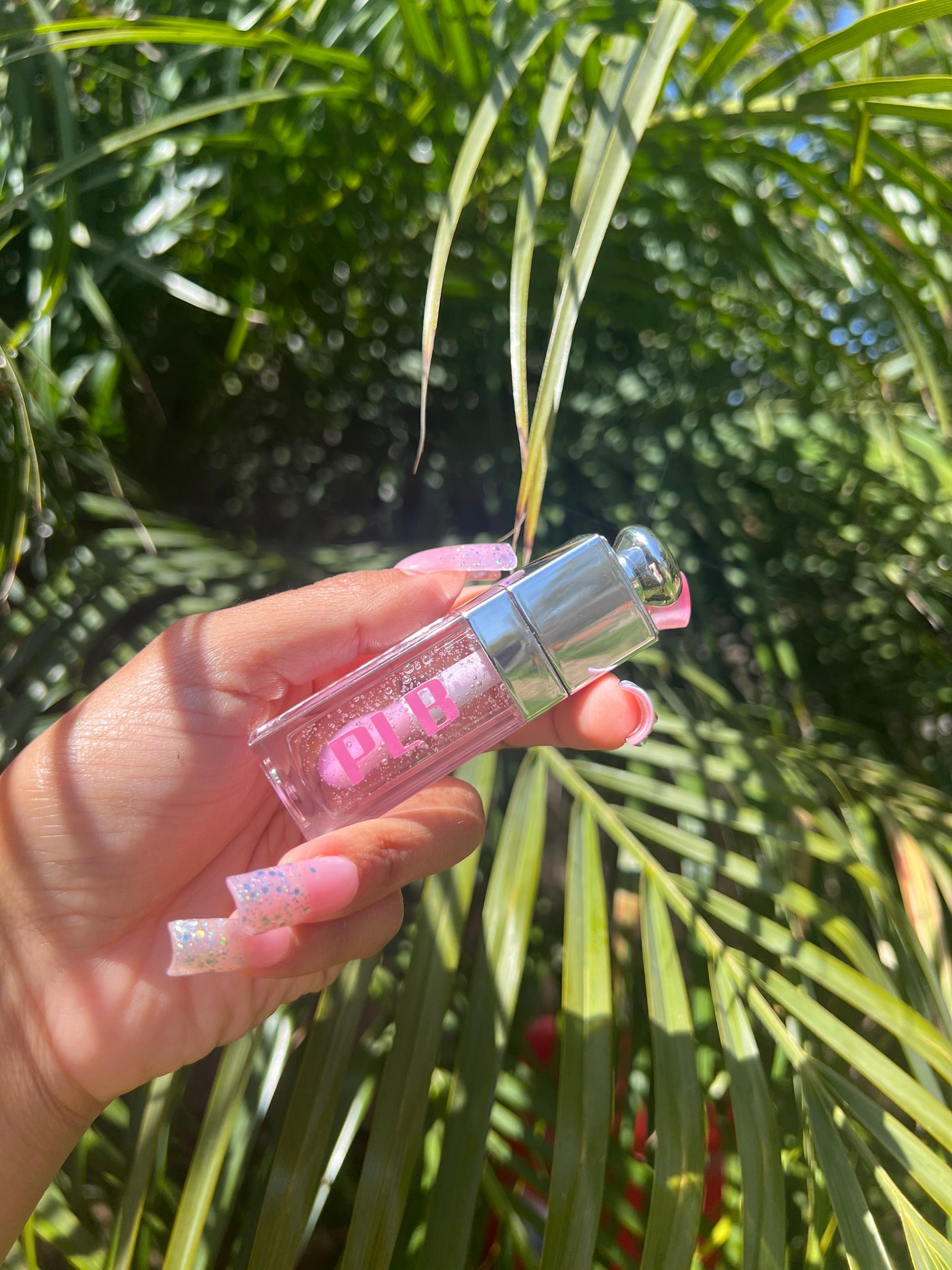 PH BALANCE CHANGING LIPGLOSS