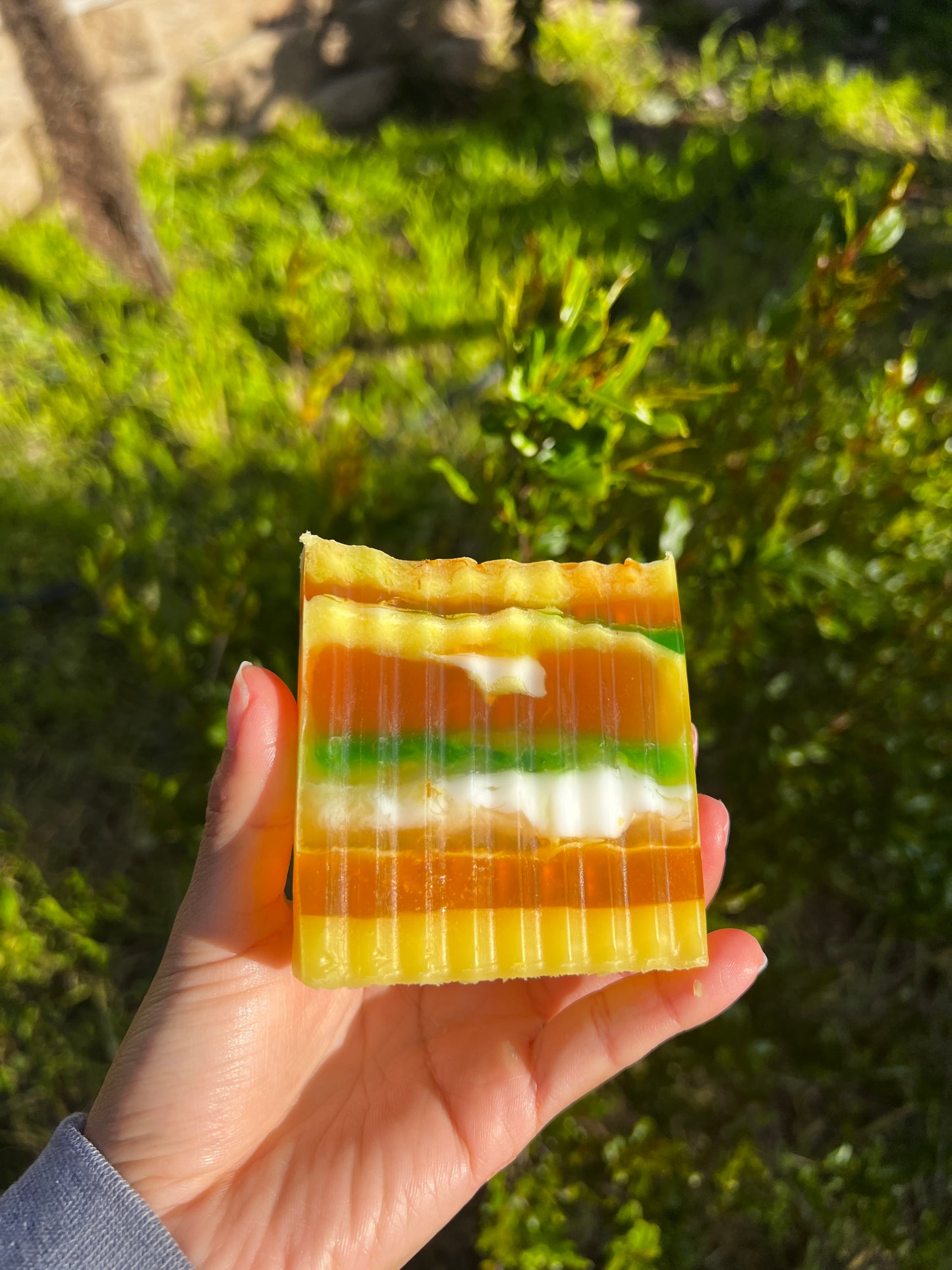 Pineapple+mango yoni bar